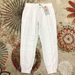 NWT Prana Joggers Womens 0 Hemp Kickin It Pockets Organic Cotton